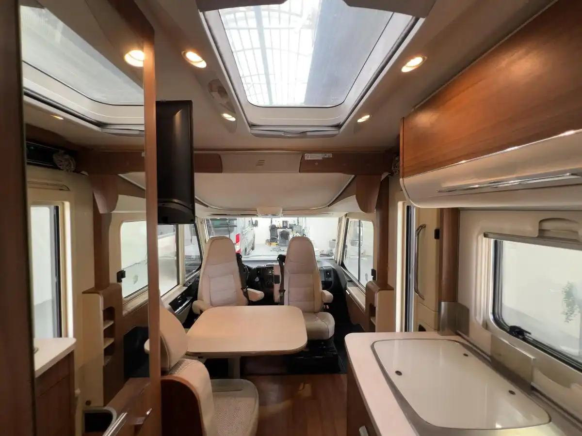 HYMER-ERIBA B588 DL - Ansicht 9